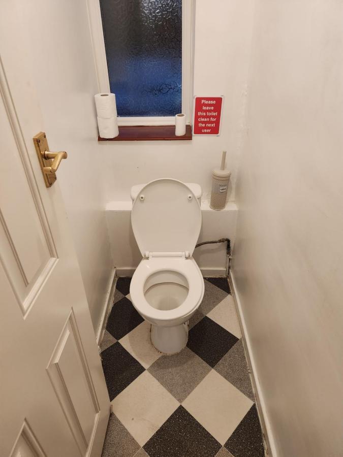 Gatwick Star Night Stay - Gatwick Кролей Экстерьер фото